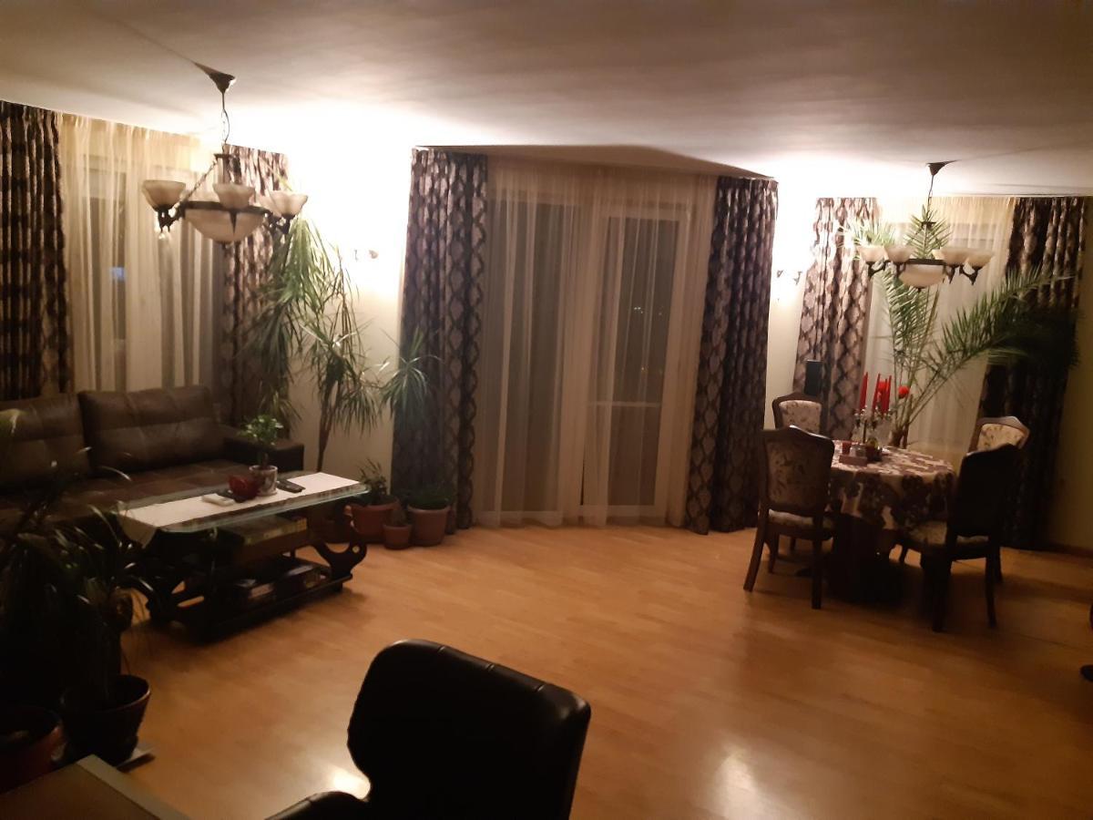 Nish 7 Veliko Tarnovo Exterior foto